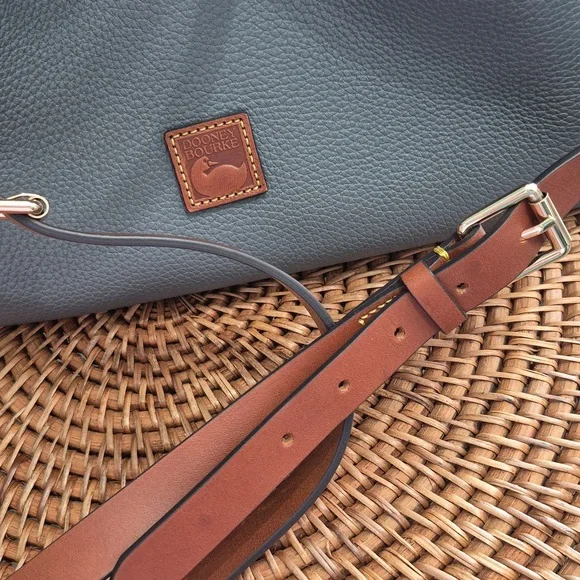 Dooney & Bourke Pebbled Grain Leather Barlow Satchel Charcoal Tote. Like New! - Picture 14 of 16